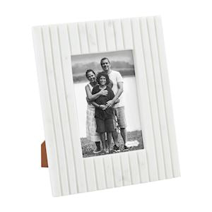 Medium Stripe Marble Frame