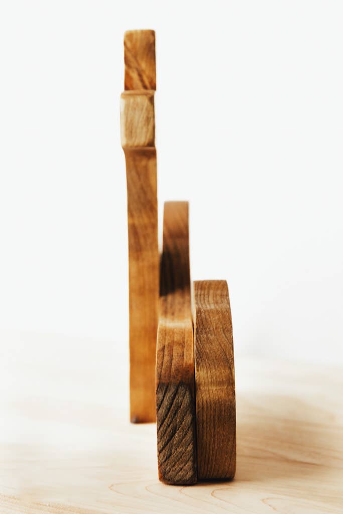 He Lives Wood Decor - Made by Survivors : Light Black