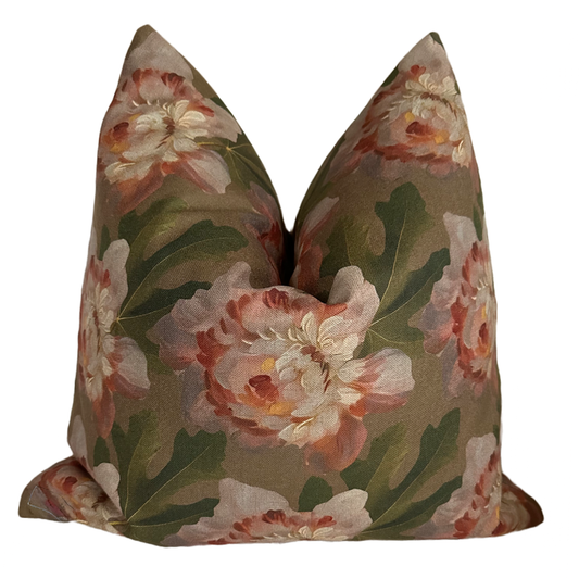 Daphne Pillow Cover: 22x22 Cover Only