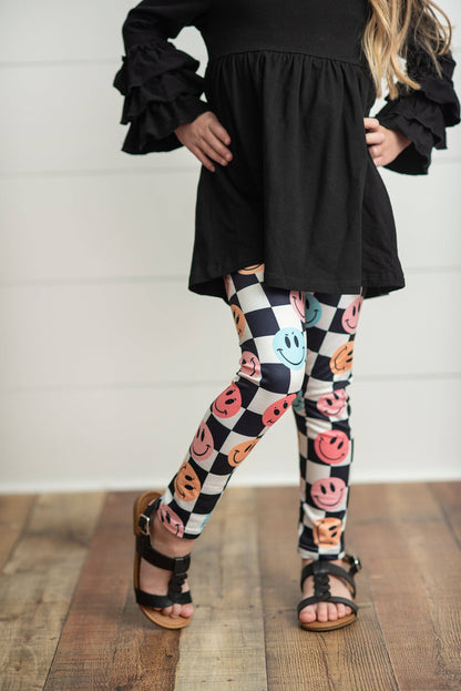 Kids Black & White Check Smiley Face Ruffle Top Leggings Set: 5/6