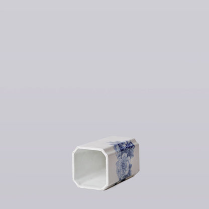 1920s Blue and White Porcelain Peony Square Vase