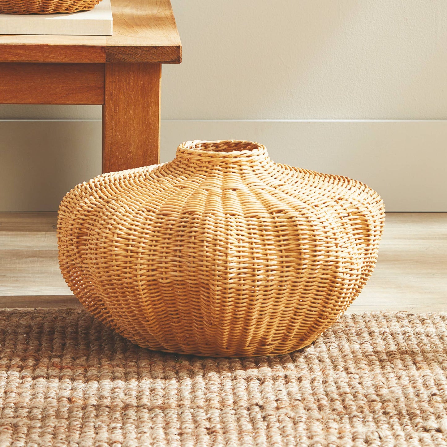 Evren Vase Short: Beige