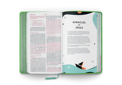 ESV Kid's Thinline Bible: Green