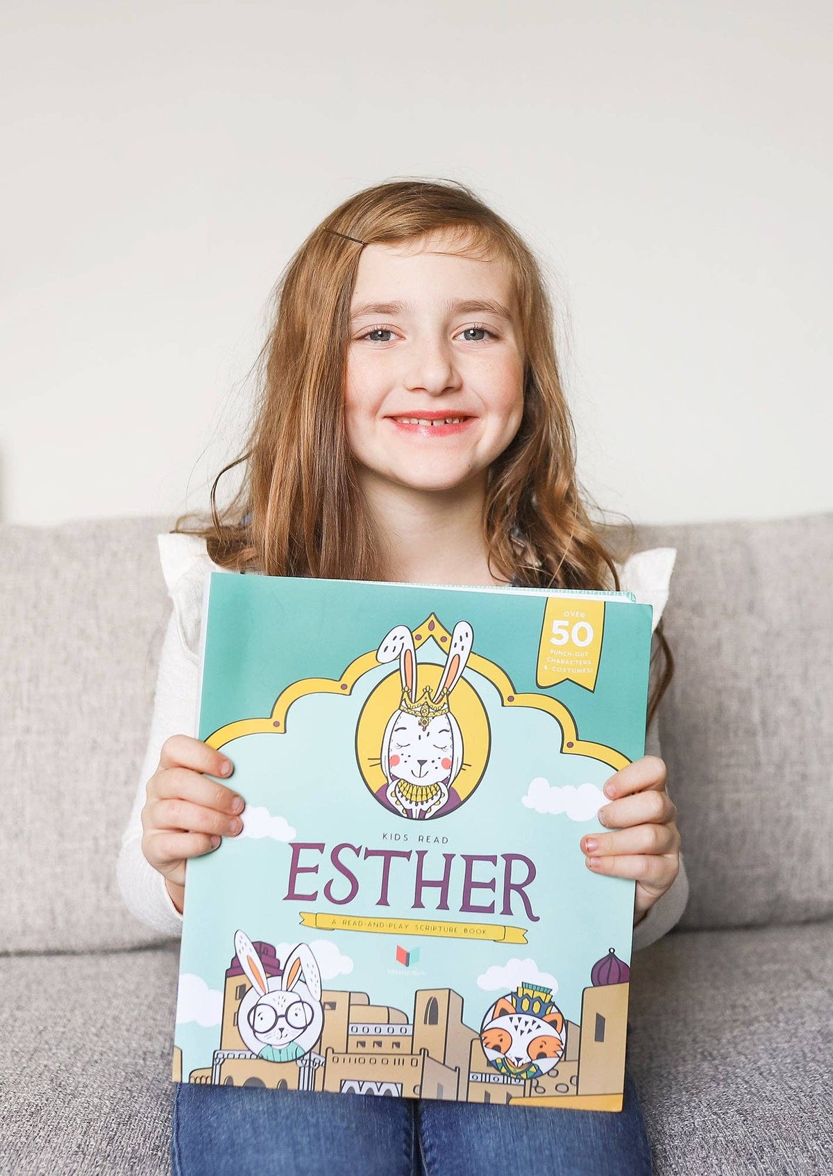 Kids Read Esther: A Read-And-Play Scripture Book