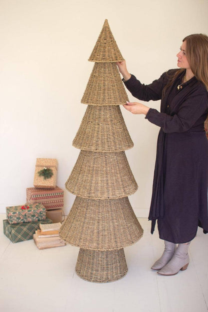 WOVEN VINE CHRISTMAS TREE: Brown / Vine/Metal / 23"d x 68"t