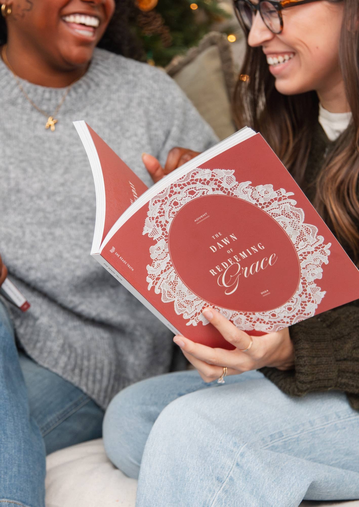Advent 2024 Women's Reading Guide