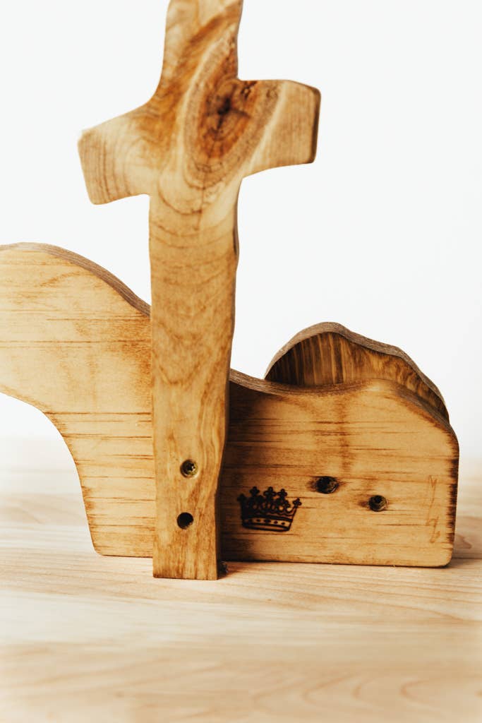 He Lives Wood Decor - Made by Survivors : Natural