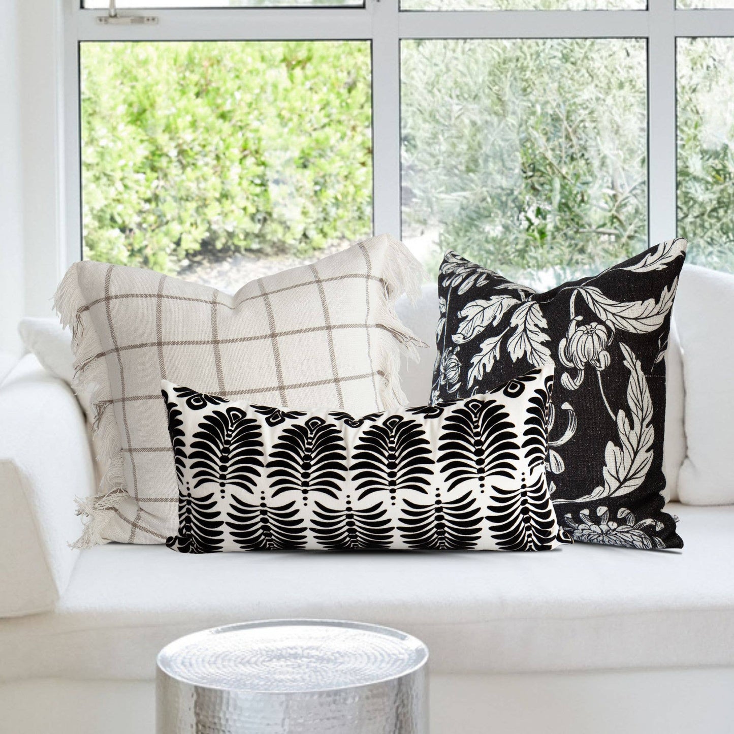Serena Damask Pillow Cover – Elegant,  Decorative Cushion: Espresso / 14" X 28"