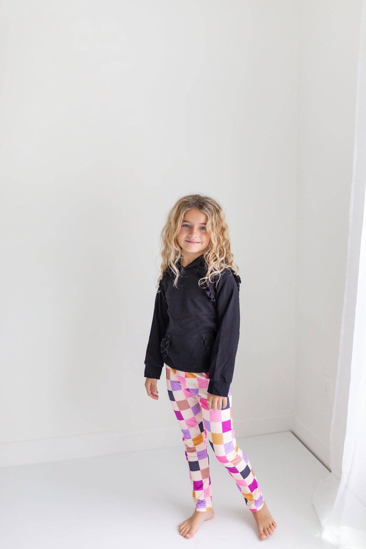 Kids Dark Gray Ruffle Hoodie & Checkered Leggings Fall Set: 7/8