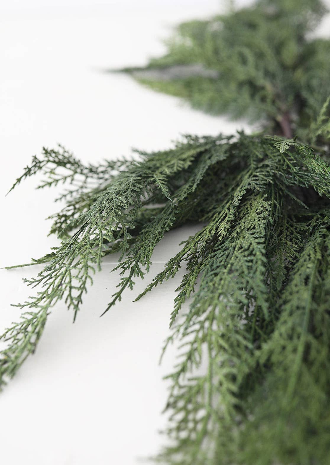 Fake Cedar Mantle Swag Garland - 48"