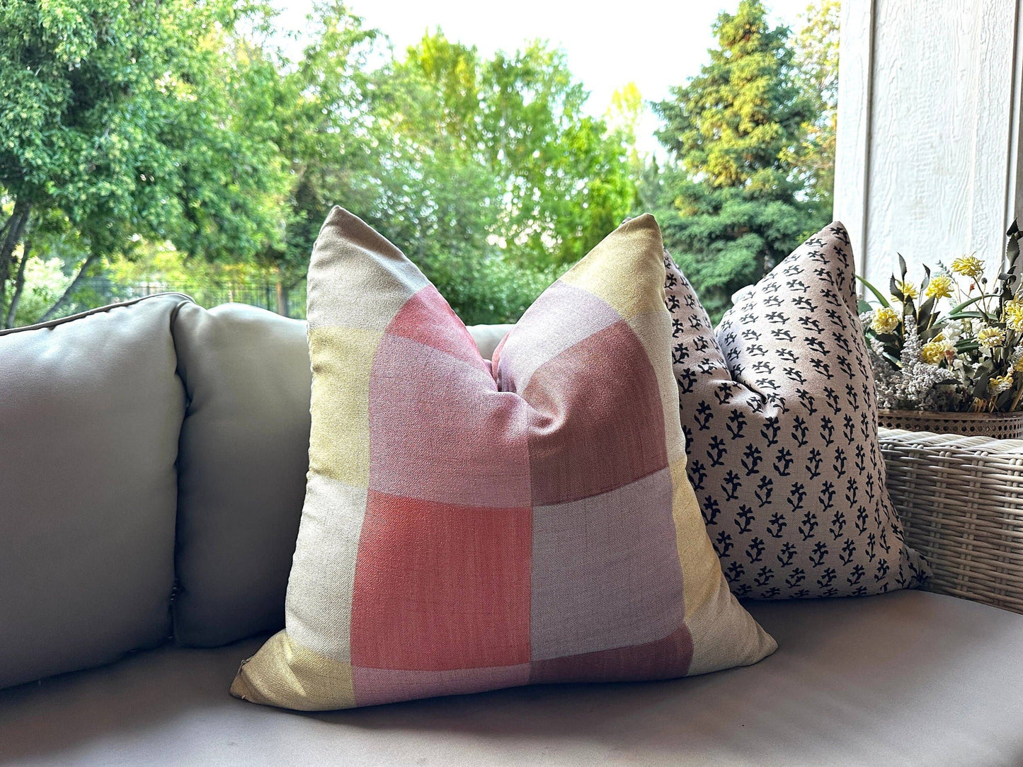 Lena Outdoor/Indoor Pillow Cover: 22x22 Cover Only